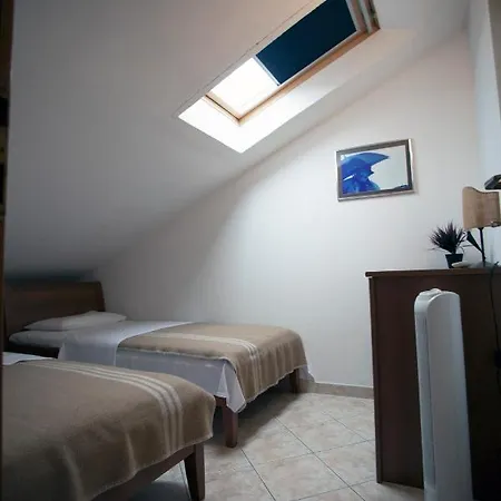 Penthouse Duplex Anna - 4 Bed 3 Bath - Seaview - Free Parking - And Restaurants 250m - Ciovo And - 15 Minutes To Airport