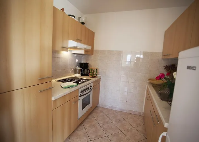 Lägenhet Penthouse Duplex Anna - 4 Bed 3 Bath - Seaview - Free Parking - And Restaurants 250m - Ciovo And - 15 Minutes To Airport Trogir